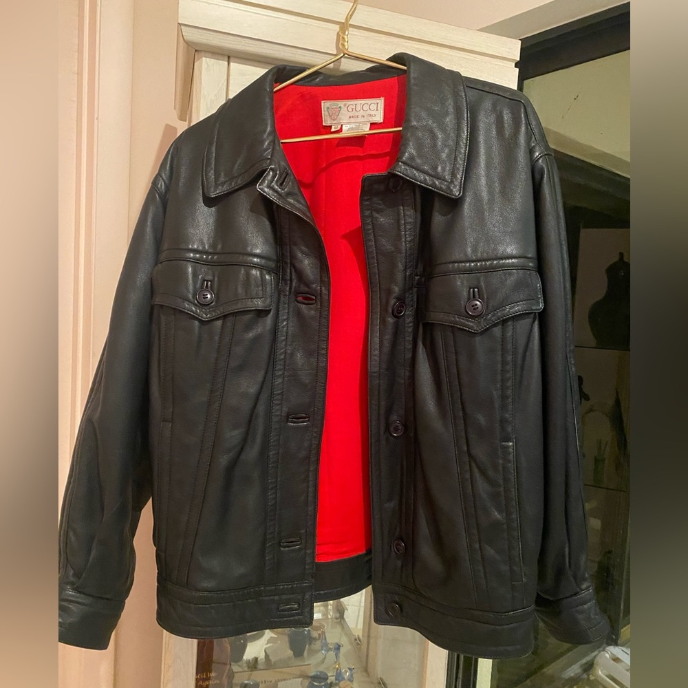 Vintage Gucci black leather jacket in incredible condition!